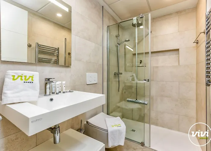 公寓 Vivi Homes - Amber, Center Fuengriola, Pool,