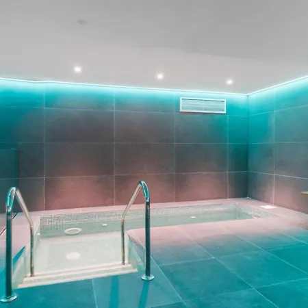 公寓 Vivi Homes - Amber, Center Fuengriola, Pool, 丰希罗拉