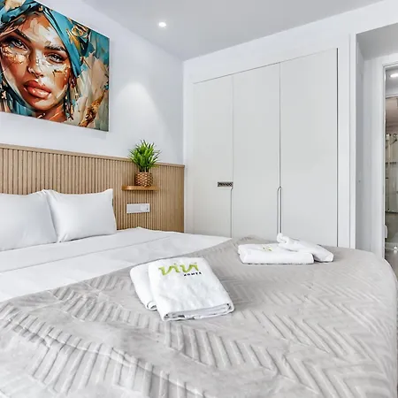 Vivi Homes - Amber, Center Fuengriola, Pool, Διαμέρισμα Fuengirola