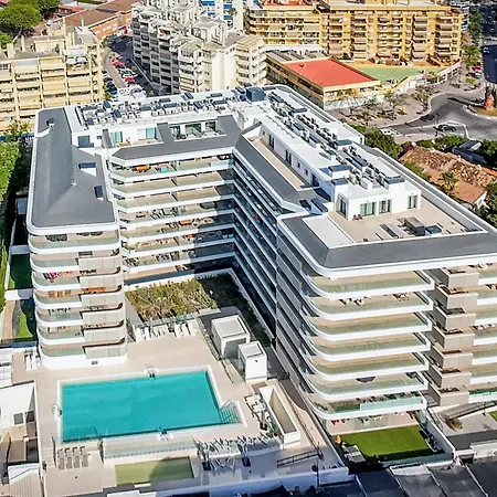 Vivi Homes - Amber, Center Fuengriola, Pool, Fuengirola