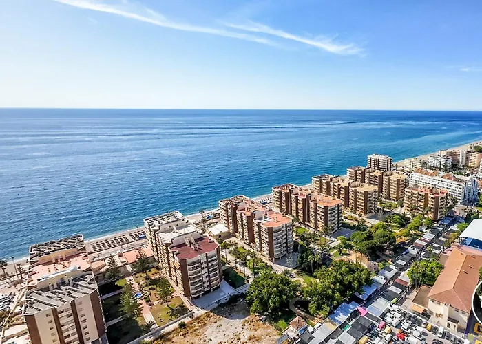 Vivi Homes - Amber, Center Fuengriola, Pool, * Fuengirola