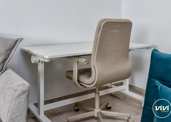 Апартаменти Vivi Homes - Amber, Center Fuengriola, Pool, Фуенхірола